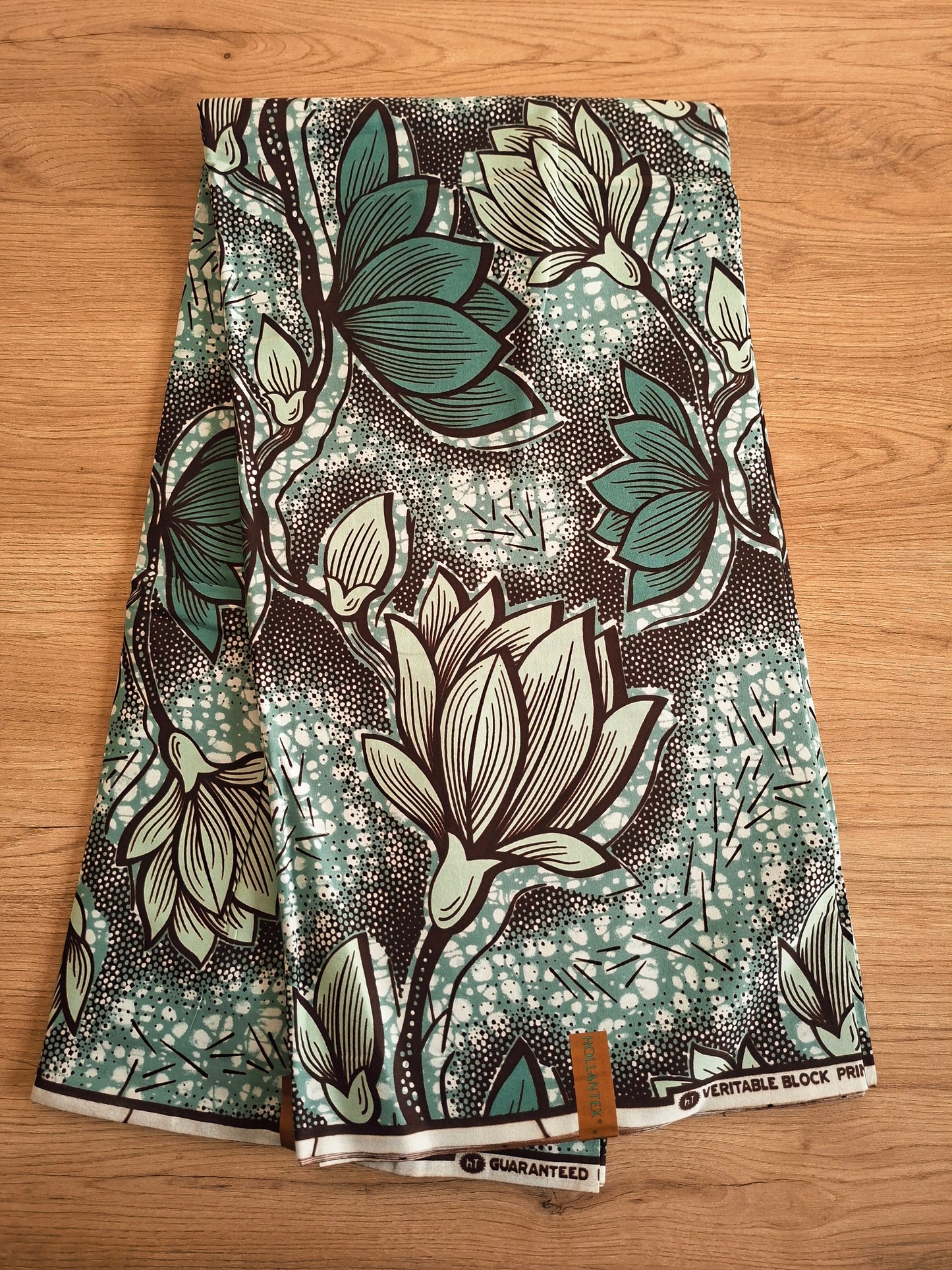 1 yard (90 cm) - Tissu wax feuilles vert canard