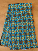 Charger l'image dans la galerie, Tissu wax pailleté - losanges bleus et or - par 50 centimètres