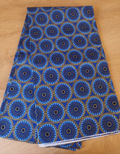 Charger l'image dans la galerie, Tissu wax pailleté - rosaces bleues et dorées - par 50 centimètres