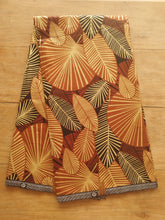 Charger l'image dans la galerie, 6 yards (5m40) - tissu wax java gold - feuilles marrons, Camel, noires et détails dorés