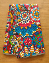 Charger l'image dans la galerie, Tissu wax - rosaces multiples - par unités de 50 centimètres