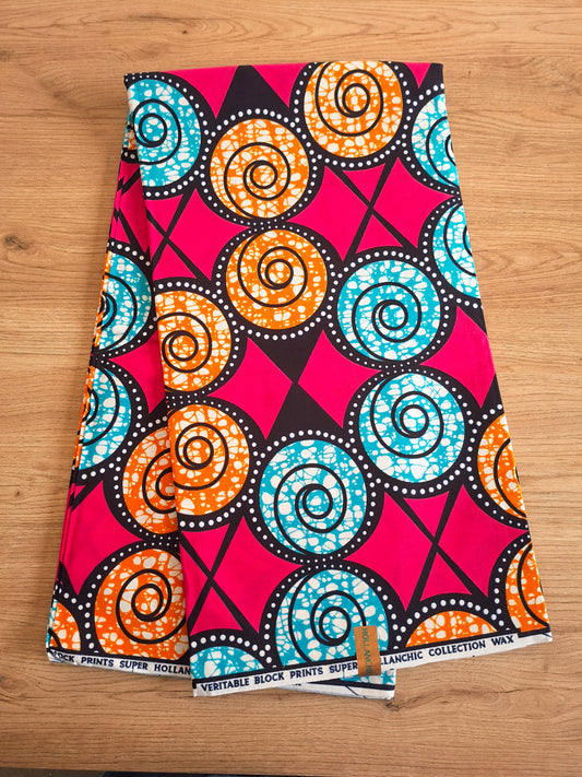 1 yard (90 cm) - Tissu wax motifs oranges, bleus et roses