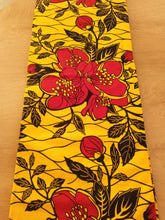 Charger l&#39;image dans la galerie, Tissu wax - grandes fleurs rouges fond jaune orangé - par 50 centimètres
