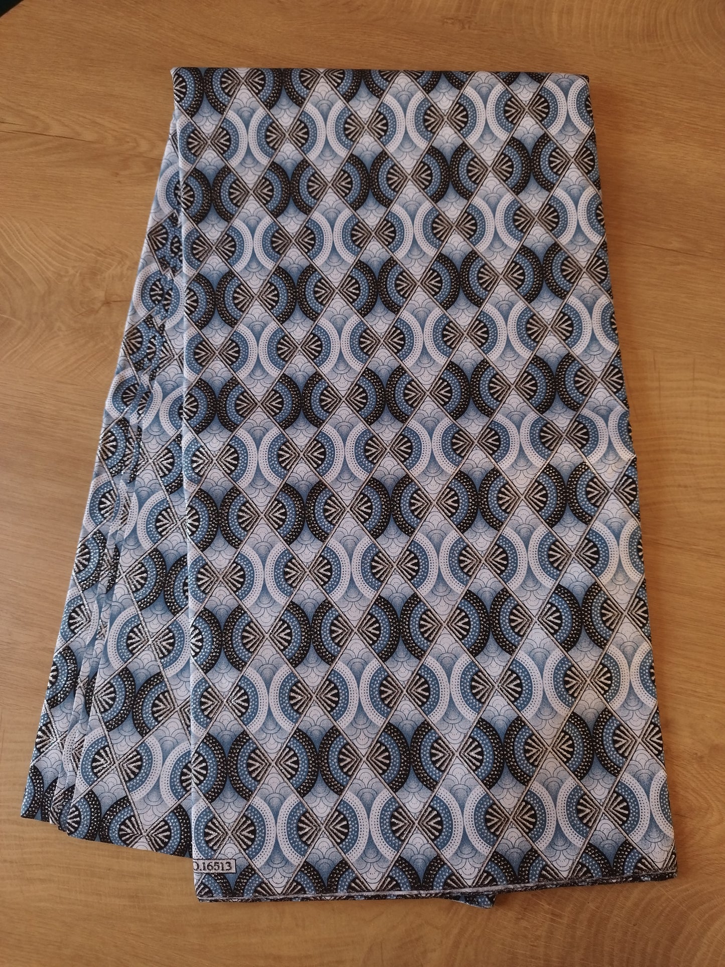 1 yard (90 cm) - Tissu wax pailleté - losanges gris et argentés