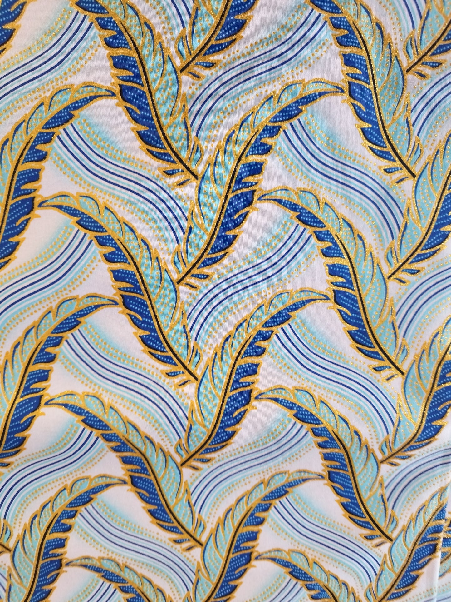6 yards (5m40) - tissu wax pailleté plumes bleues et dorées