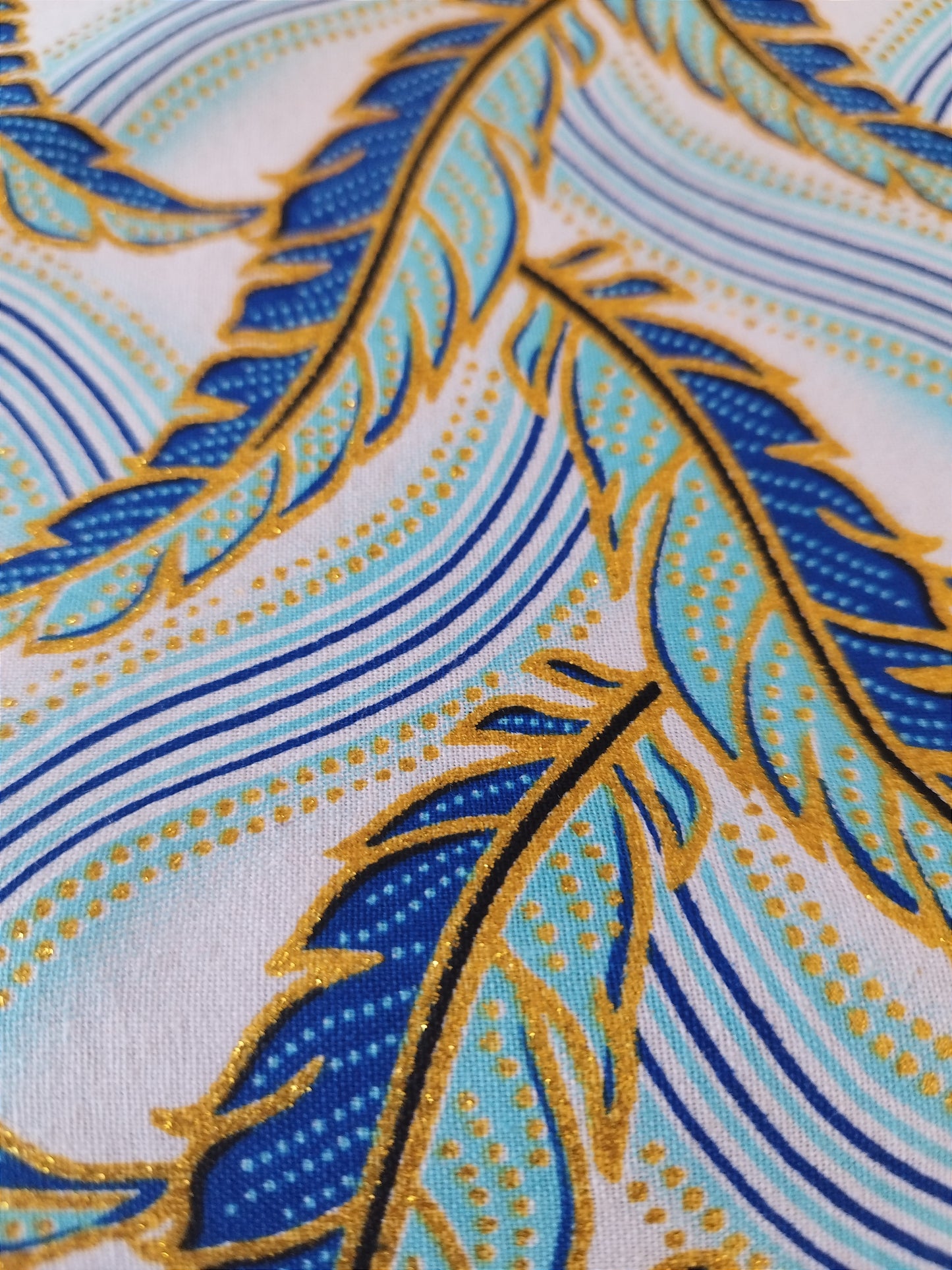 6 yards (5m40) - tissu wax pailleté plumes bleues et dorées