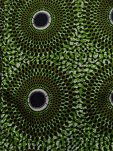 Charger l&#39;image dans la galerie, Tissu wax - grands disques verts - par 50 centimètres
