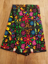 Charger l&#39;image dans la galerie, 6 yards (5m40) - tissu wax feuilles, fleurs et papillons multicolores
