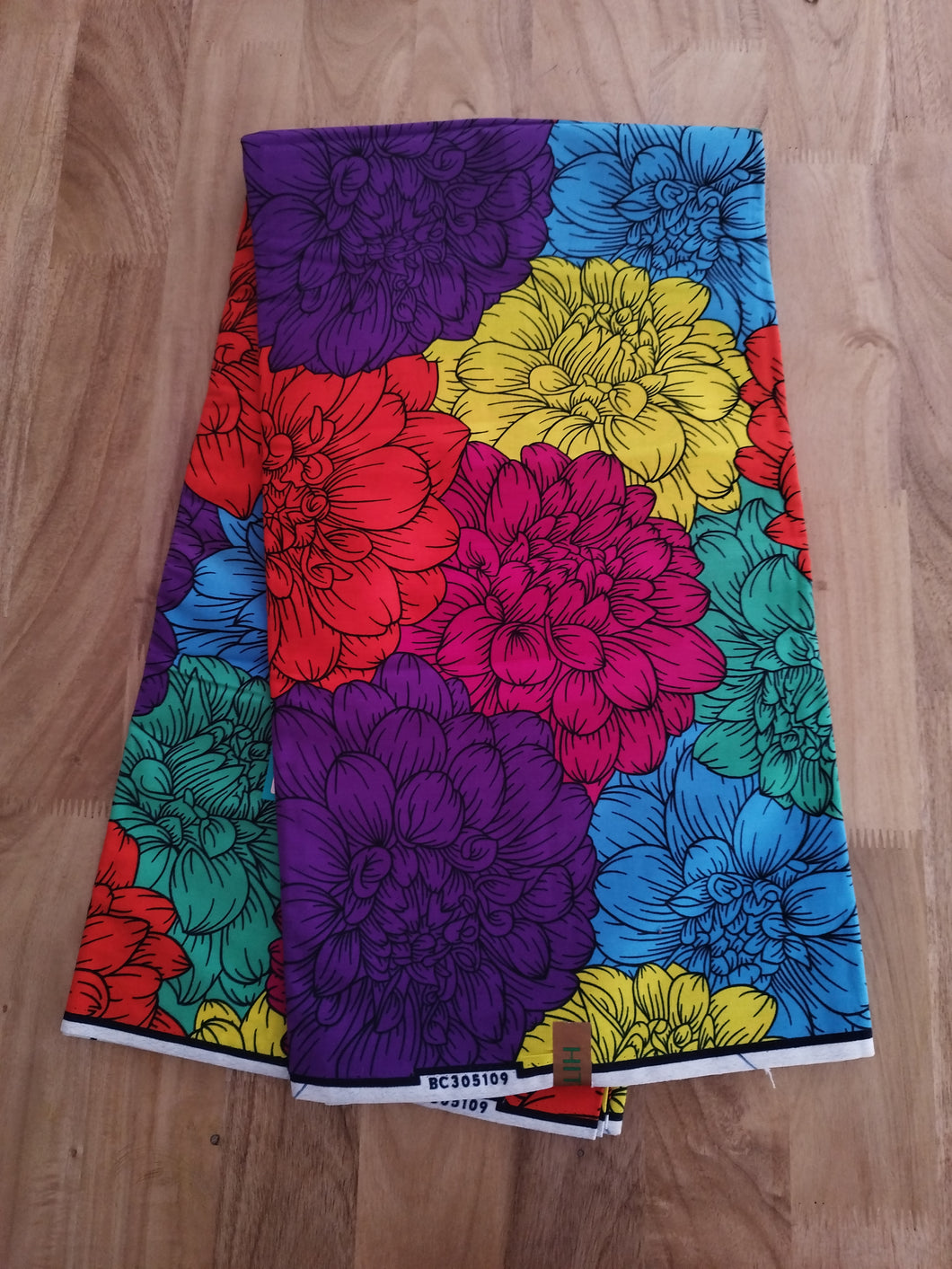 Tissu wax - très grandes fleurs multicolores - par 50 centimètres