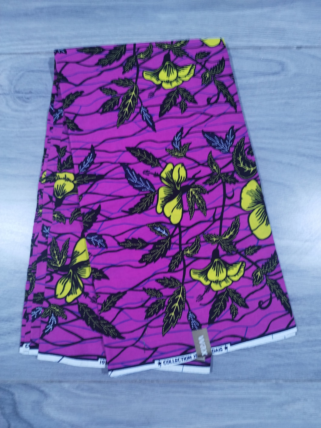 6 yards (5m40) - Tissu wax fleurs d'hibiscus jaunes fond rose