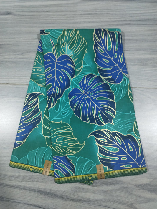 1 yard (90 cm) - Tissu wax java - grandes feuilles bleues et vertes émeraude détails dorés