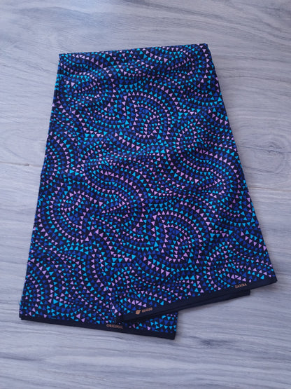 1 yard (90 cm) - Tissu wax - petits triangles bleus, violets, noirs