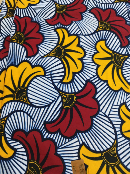 1 yard (90 cm) - Tissu wax - fleurs de mariage jaunes et rouges sur fond blanc