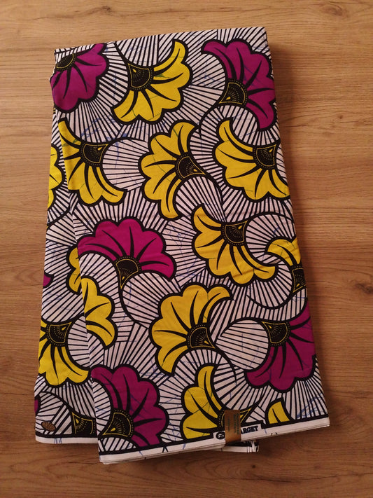 1 yard (90 cm) - Tissu wax fleurs de mariage violettes et jaunes