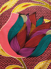 Charger l&#39;image dans la galerie, Tissu wax - grandes fleurs multicolores - par 50 centimètres
